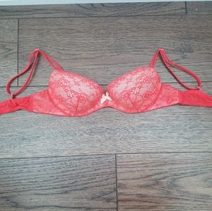 VICTORIA SECRET BRA